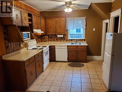 416 Rogers Street, Peterborough (Ashburnham), ON - Indoor Photo Showing Kitchen