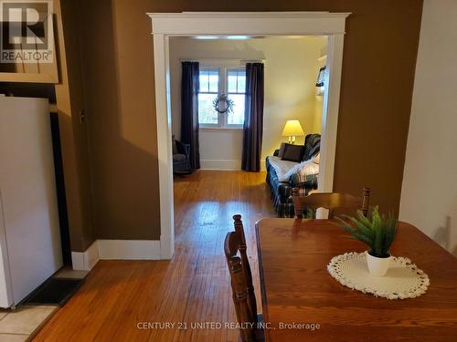 416 Rogers Street, Peterborough (Ashburnham), ON - Indoor Photo Showing Dining Room