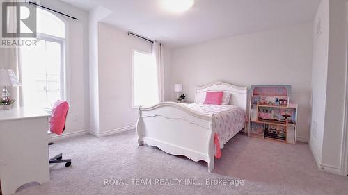 251 Danny Wheeler Boulevard, Georgina, ON - Indoor Photo Showing Bedroom