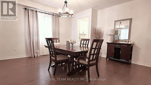 251 Danny Wheeler Boulevard, Georgina, ON - Indoor Photo Showing Dining Room