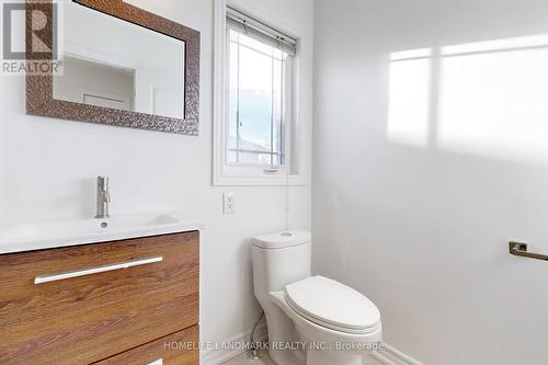 40 Spring Farm Road, Aurora, ON - Indoor Photo Showing Bathroom