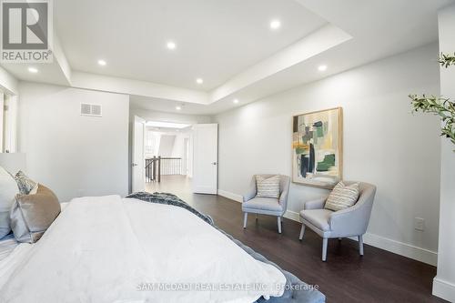 1029 Lorne Park Road, Mississauga, ON - Indoor Photo Showing Bedroom