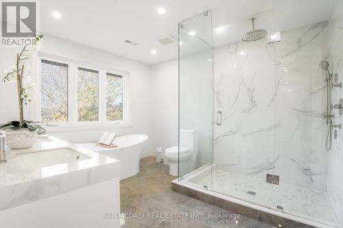 1029 Lorne Park Road, Mississauga, ON - Indoor Photo Showing Bathroom