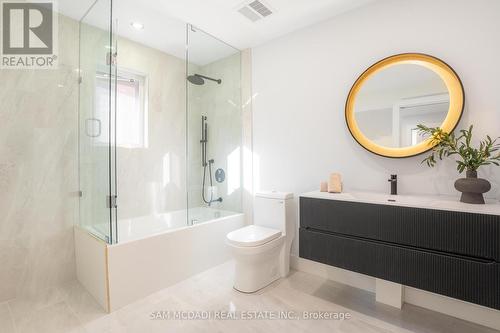 1029 Lorne Park Road, Mississauga, ON - Indoor Photo Showing Bathroom