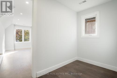 1029 Lorne Park Road, Mississauga, ON - Indoor Photo Showing Other Room