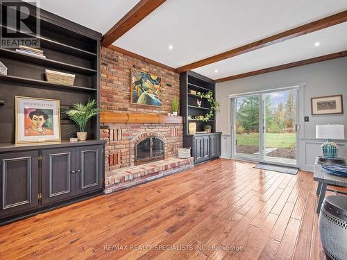 14 Kentmere Grove, Hamilton, ON - Indoor With Fireplace