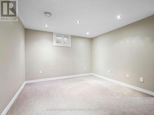 14 Kentmere Grove, Hamilton, ON - Indoor