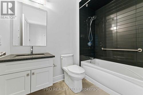 156 Finsbury Avenue, Stittsville - Munster - Richmond, ON - Indoor Photo Showing Bathroom