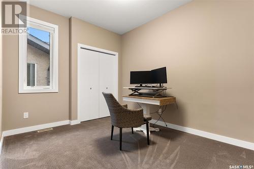 4209 Green Olive Way E, Regina, SK - Indoor Photo Showing Office