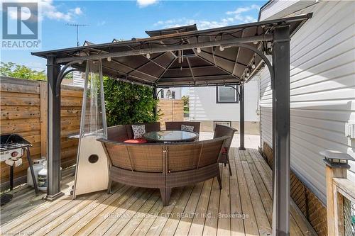 92 Currie Street, St. Catharines, ON - Outdoor With Deck Patio Veranda With Exterior