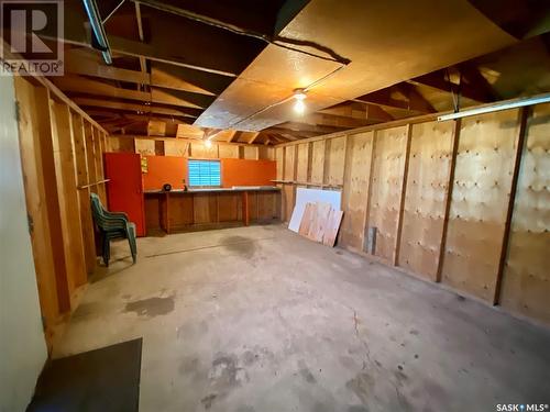 210 3Rd Street E, Carnduff, SK - Indoor Photo Showing Basement