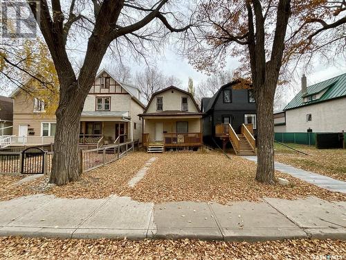 1925 Robinson Street, Regina, SK - Outdoor