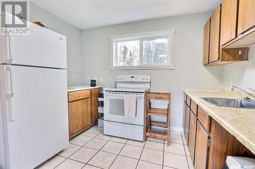 232 Otter Street, Air Ronge, SK - Indoor Photo Showing Kitchen