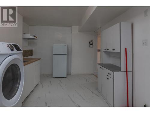 4712 Gair Avenue, Terrace, BC - Indoor Photo Showing Laundry Room