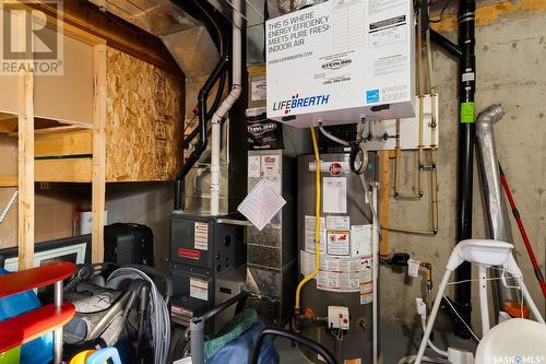 5620 Mckenna Road, Regina, SK - Indoor Photo Showing Basement