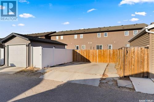 5620 Mckenna Road, Regina, SK - Outdoor With Exterior