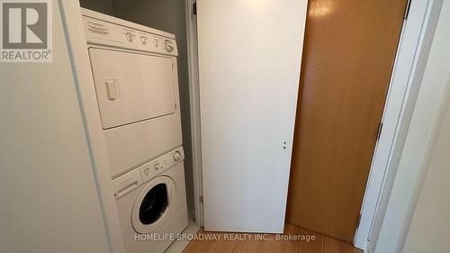 2506 - 375 King Street W, Toronto, ON - Indoor Photo Showing Laundry Room