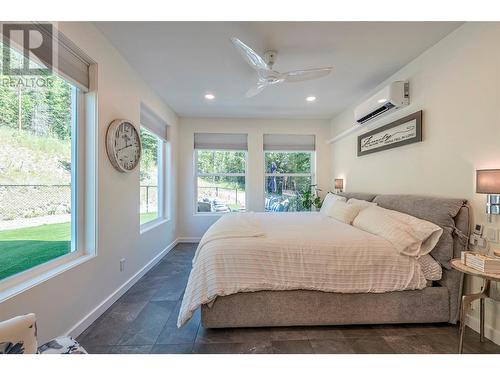 8735 Forsberg Road, Vernon, BC - Indoor Photo Showing Bedroom