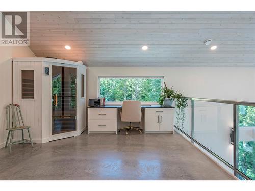 8735 Forsberg Road, Vernon, BC - Indoor