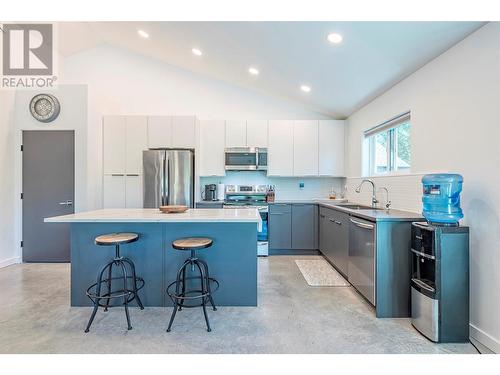 8735 Forsberg Road, Vernon, BC - Indoor Photo Showing Kitchen With Upgraded Kitchen