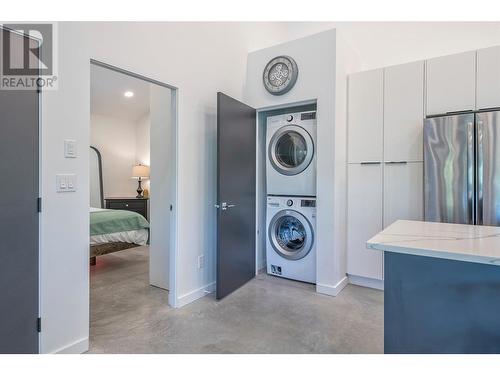 8735 Forsberg Road, Vernon, BC - Indoor Photo Showing Laundry Room