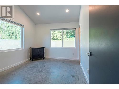 8735 Forsberg Road, Vernon, BC - Indoor Photo Showing Other Room