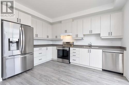 84 - 221 Monarch Avenue, Ajax, ON - Indoor Photo Showing Kitchen With Double Sink