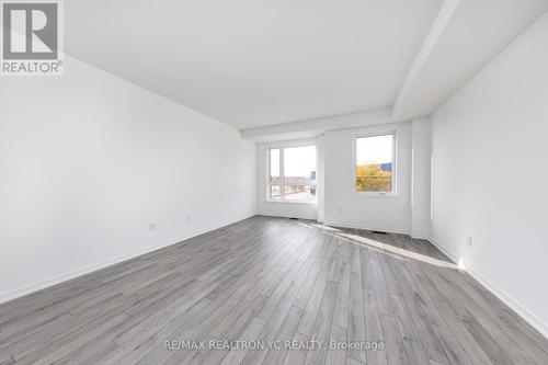 84 - 221 Monarch Avenue, Ajax, ON - Indoor Photo Showing Other Room