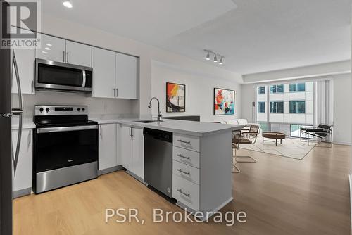 815 - 50 John Street, Toronto, ON - Indoor Photo Showing Kitchen