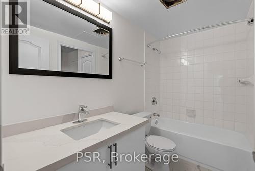 815 - 50 John Street, Toronto, ON - Indoor Photo Showing Bathroom