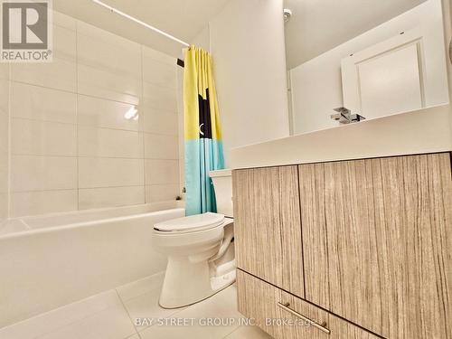 3502 - 251 Javis Street, Toronto, ON - Indoor Photo Showing Bathroom