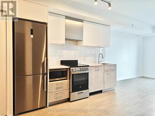 3502 - 251 Javis Street, Toronto, ON - Indoor Photo Showing Kitchen With Stainless Steel Kitchen