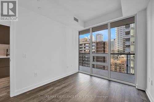 1304S - 127 Broadway Avenue, Toronto, ON - Indoor Photo Showing Other Room