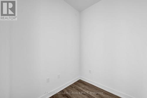 1304S - 127 Broadway Avenue, Toronto, ON - Indoor Photo Showing Other Room