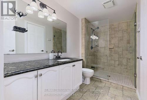 1442 Largo Crescent, Oshawa, ON - Indoor Photo Showing Bathroom