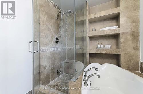 42 Bluebell Crescent, Whitby, ON - Indoor Photo Showing Bathroom