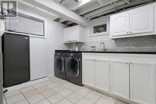 42 Bluebell Crescent, Whitby, ON - Indoor Photo Showing Laundry Room