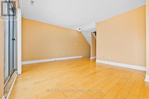 215 - 12421 Ninth Line, Whitchurch-Stouffville, ON - Indoor Photo Showing Other Room