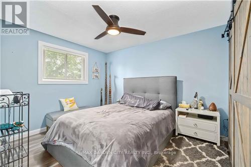 86 Leaside Drive, Welland, ON - Indoor Photo Showing Bedroom