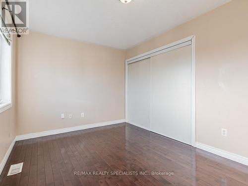 Main/2 - 105 Windward Crescent, Vaughan, ON - Indoor Photo Showing Other Room