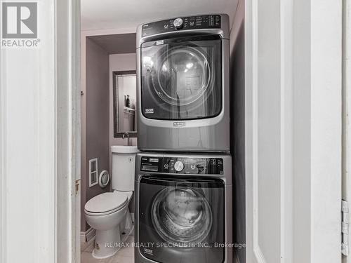 Main/2 - 105 Windward Crescent, Vaughan, ON - Indoor Photo Showing Laundry Room