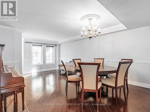 Main/2 - 105 Windward Crescent, Vaughan, ON - Indoor Photo Showing Dining Room