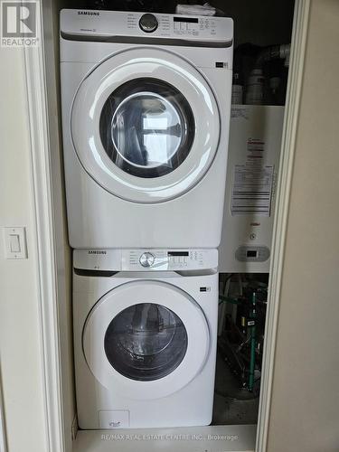 312- 32 - 10 Halliford Place, Brampton, ON - Indoor Photo Showing Laundry Room