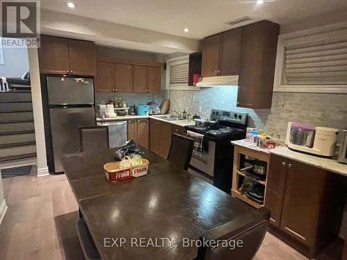 198 Cabana Drive, Toronto, ON - Indoor Photo Showing Kitchen With Stainless Steel Kitchen With Double Sink