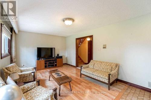 28 Barker Avenue, Toronto, ON - Indoor Photo Showing Living Room