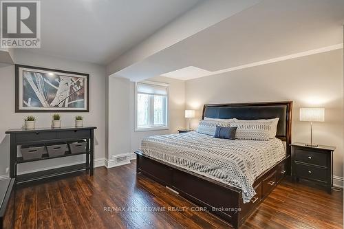 2185 Whitworth Drive, Oakville, ON - Indoor Photo Showing Bedroom