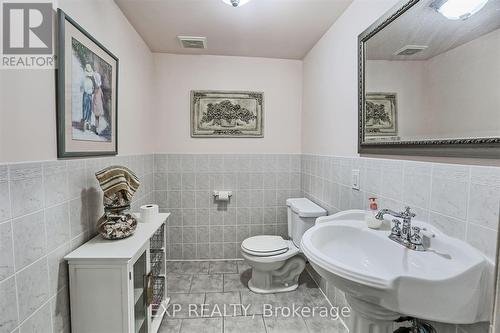 2470 Jarvis Street, Mississauga, ON - Indoor Photo Showing Bathroom