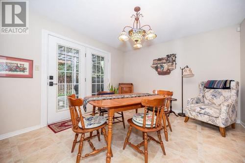 6 Derek Drive, Petawawa, ON - Indoor Photo Showing Dining Room