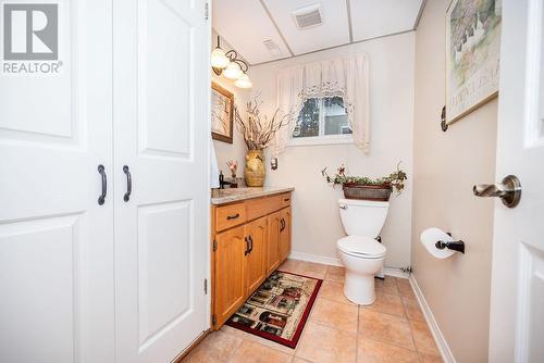 6 Derek Drive, Petawawa, ON - Indoor Photo Showing Bathroom