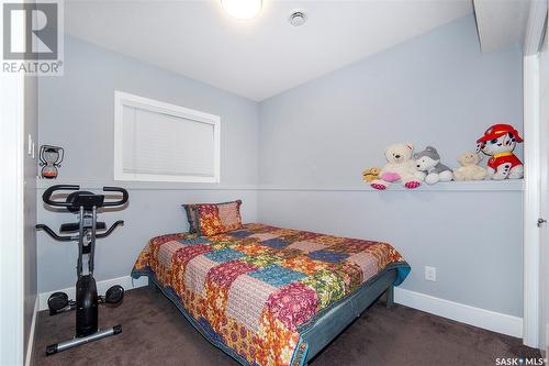 770 Labine Court, Saskatoon, SK - Indoor Photo Showing Bedroom